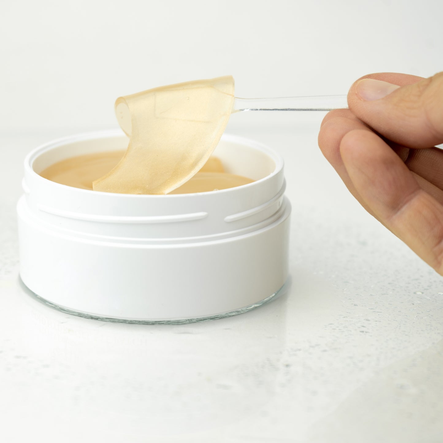 PERFECTION 100 24K GOLD EYE PATCH