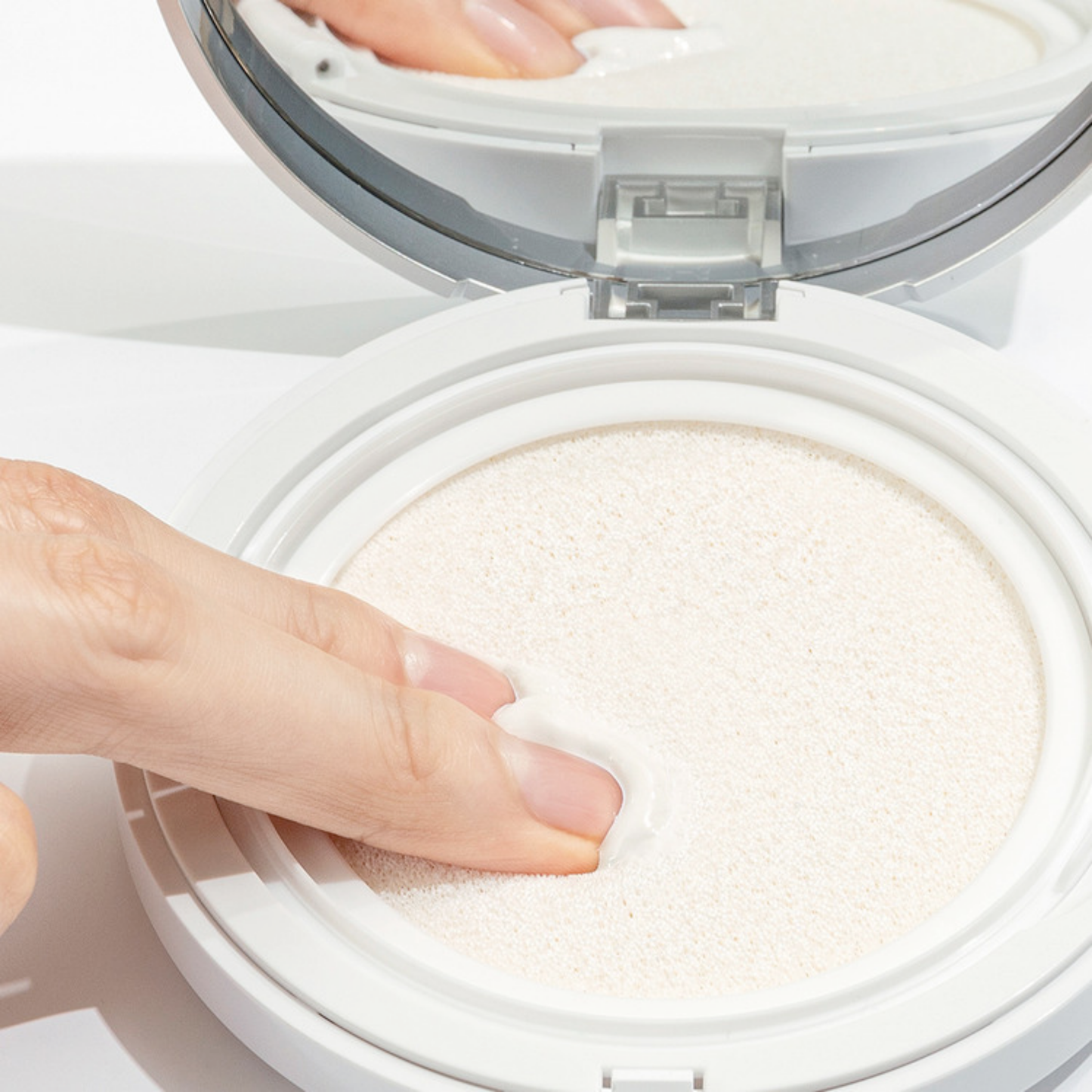 VEGAN NIACINAMIDE PANTHENOL SUN CUSHION SPF50+ PA++++ 25G