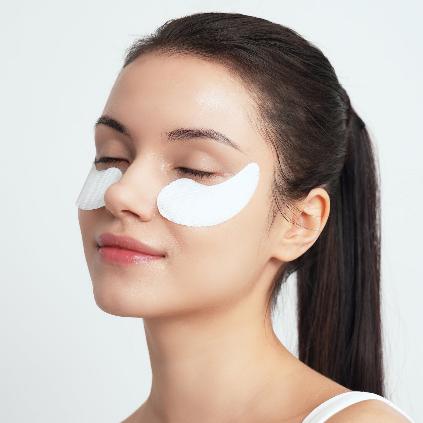 UNDER EYE CARE - EYE SERUM 30ML + EYE PATCHES